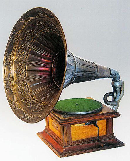gramophone, 